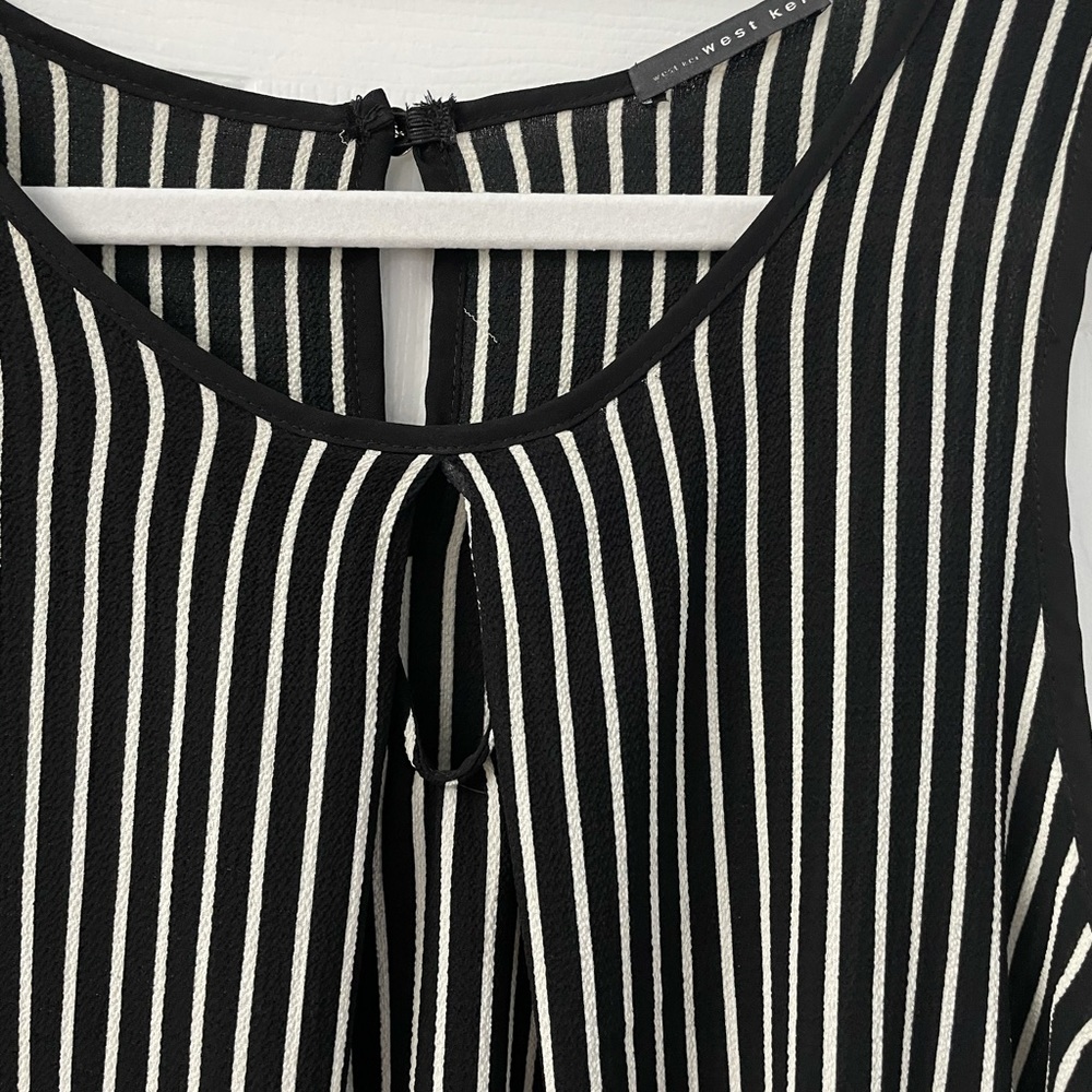 West Kei Sleeveless Vertical Striped Blouse